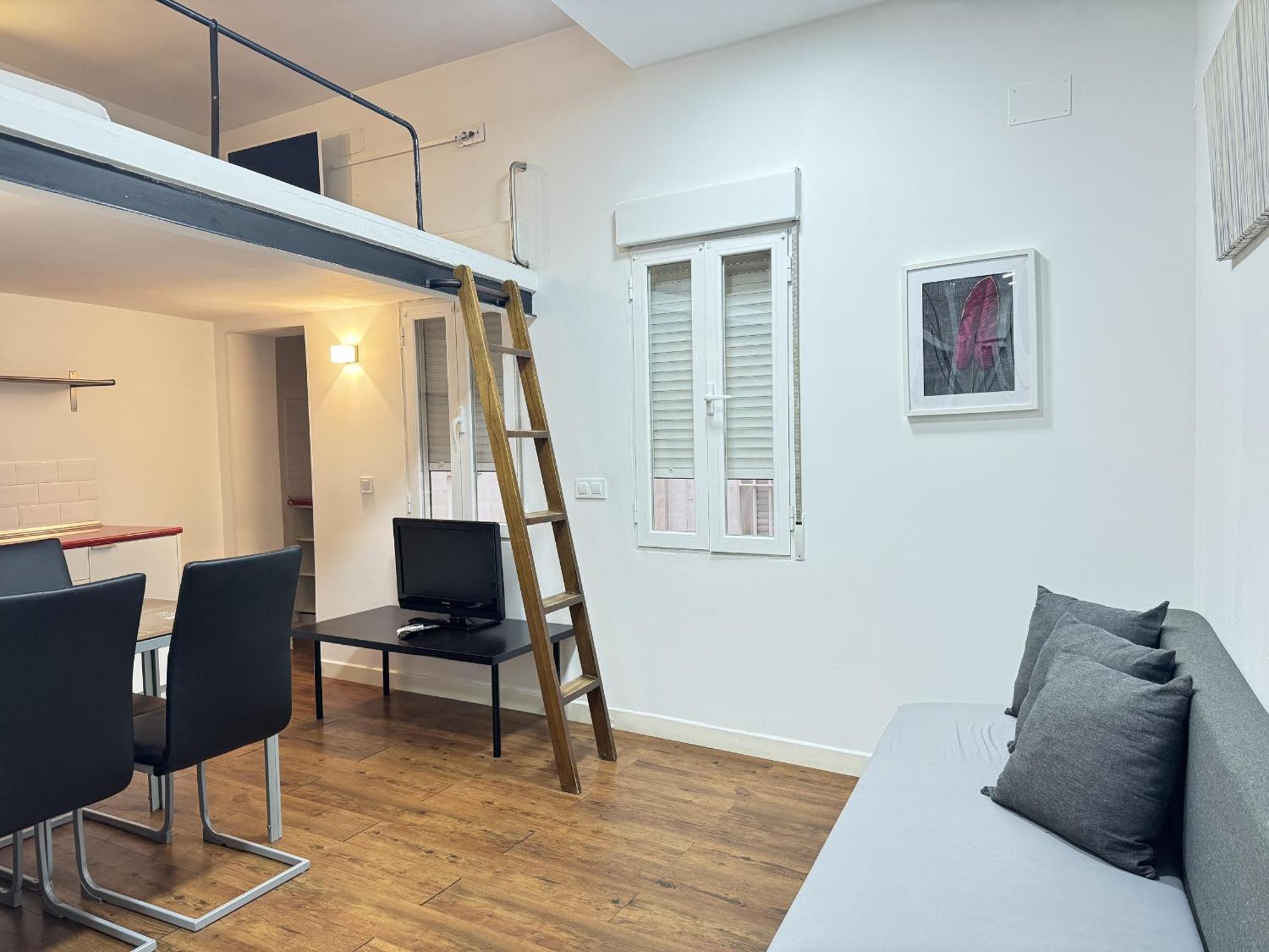 Apartamentos Day Madrid Plaza De Espana Centro Gran Via Sol Malasana Bagian luar foto